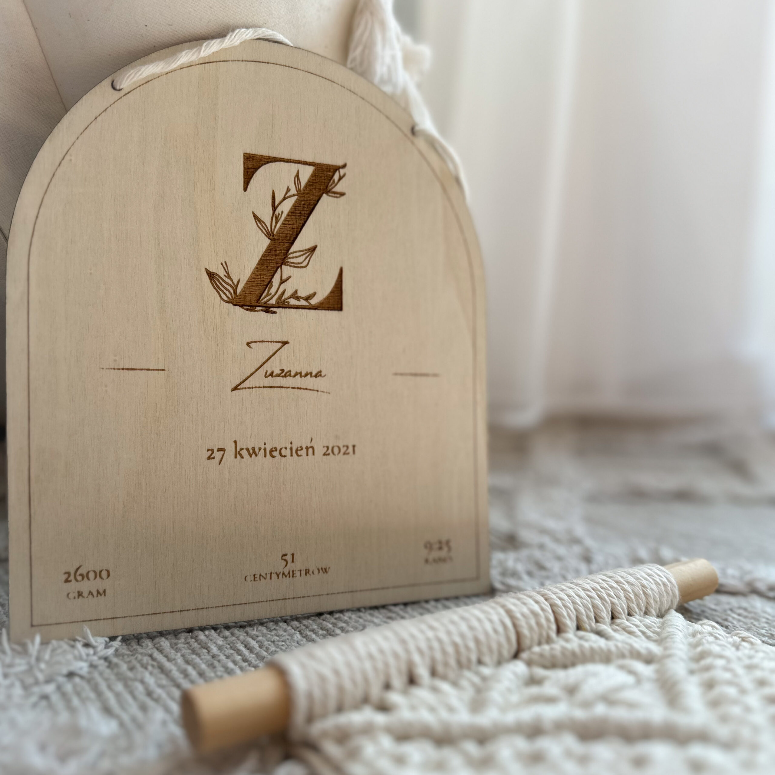 Personalizowana metryczka ze sklejki z literką i imieniem - obrazek 2