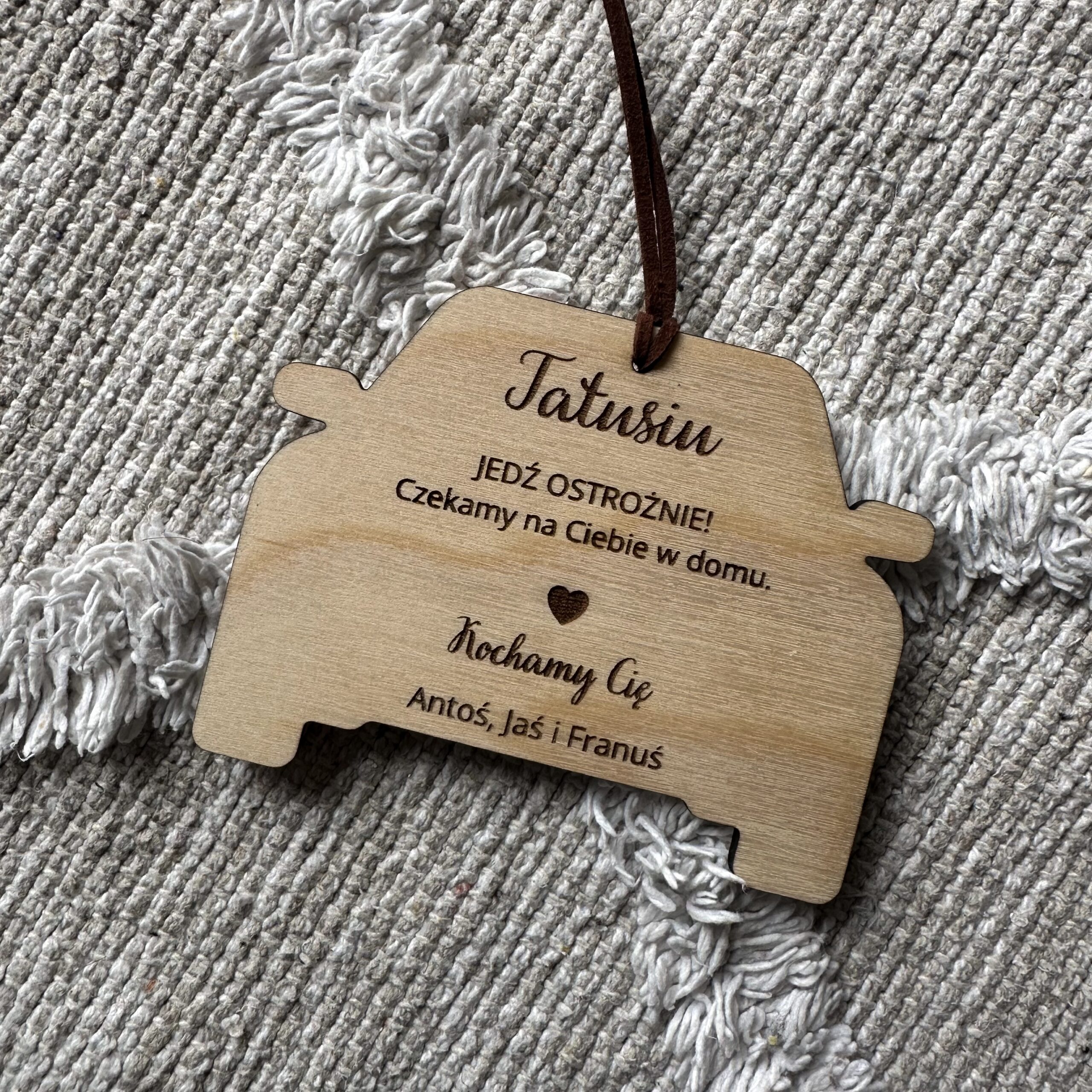 Personalizowana zawieszka do samochodu, prezent dla Taty