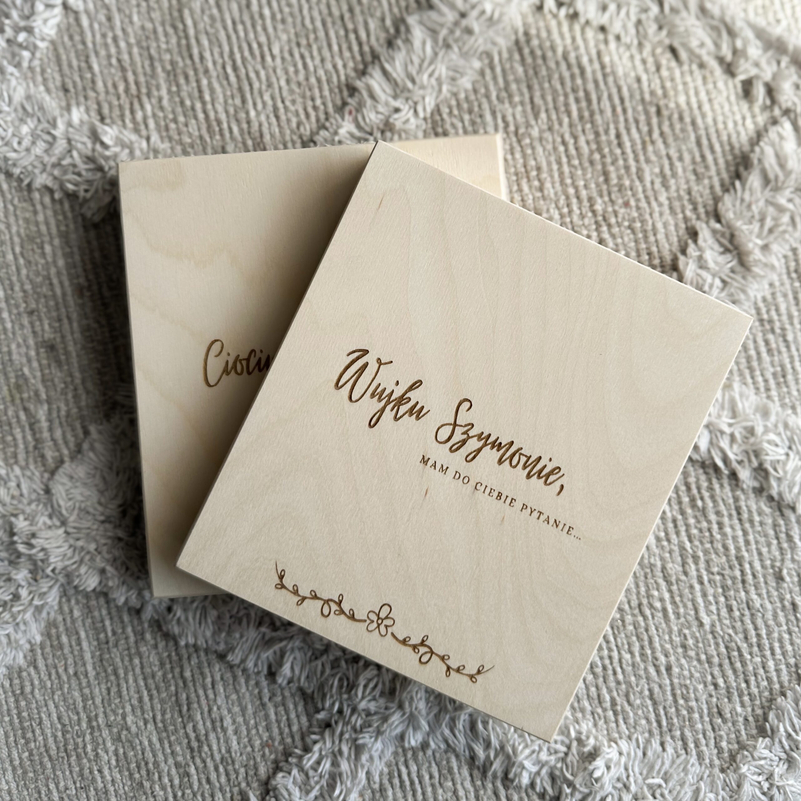 Pudełko drewniane - pytanie do Chrzestnego/Chrzestnej z możliwością dołączenia zdjęcia dziecka